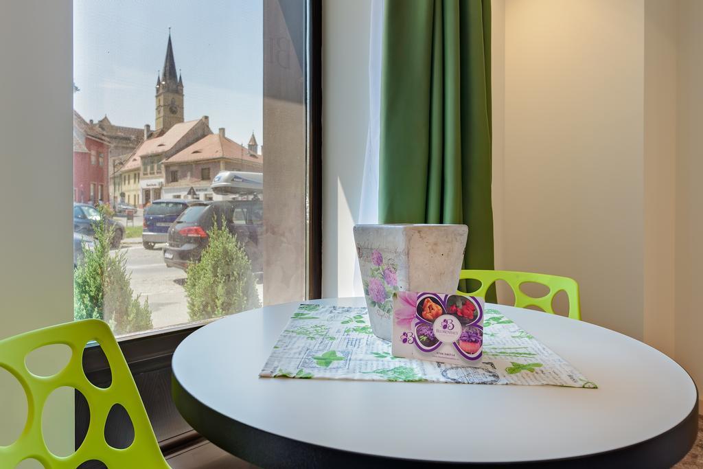 Blumenhaus Sibiu 아파트 호텔 외부 사진