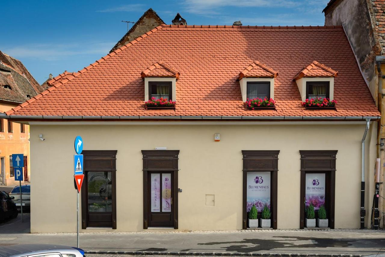 Blumenhaus Sibiu 아파트 호텔 외부 사진